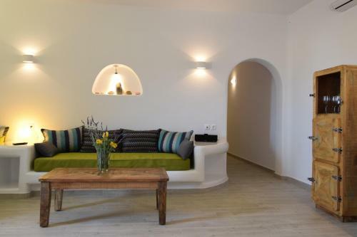Andromeda Mykonos Villas & Suites
