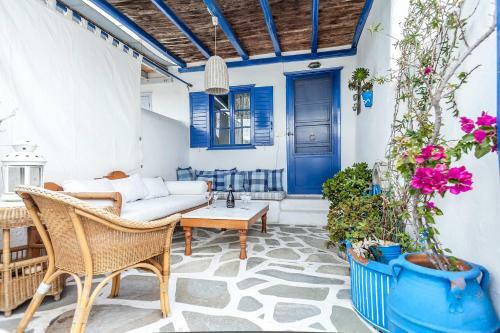 Sunshine Mykonos Suite