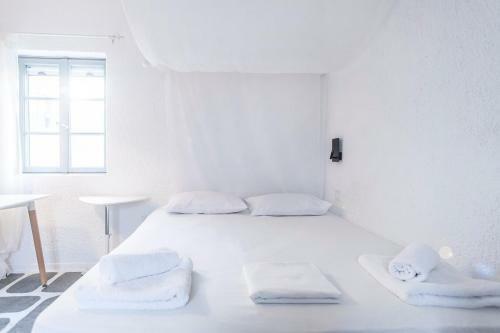 Sunny Side Suite
