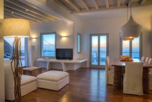 Villa Zeus- Amazing Aegean View With Private Pool