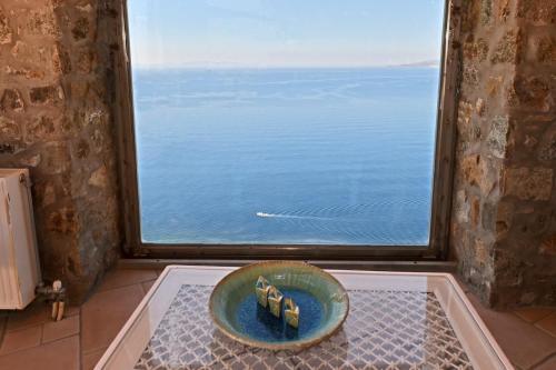 Mykonos Villa Sleeps 14 Pool Air Con
