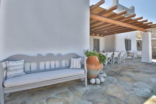 Villa Kanalia Retreat