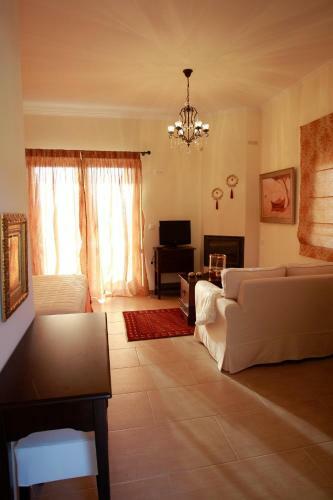 Hostal Elaion Mini Suites