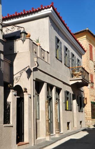 Hostal Leone Guest House