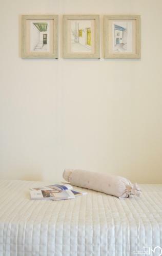 Ariadne & Theseus Apartments