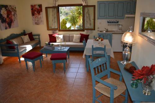 Apartamento Elianthos Villas