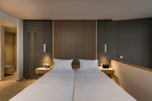 Trianon Luxury Apartments & Suites