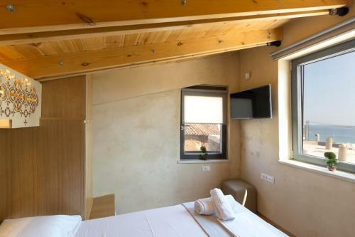 Villa Evans House II