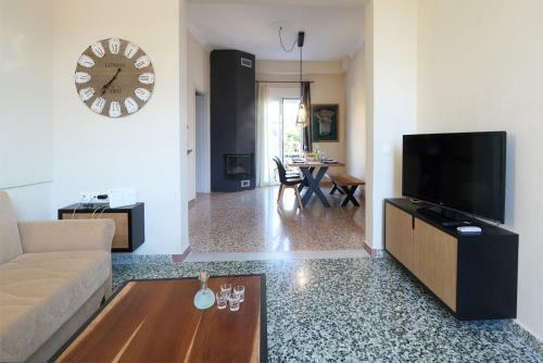 Modern City Apartment