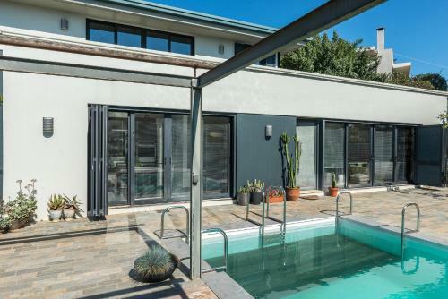 Artistic Pool Private Villa