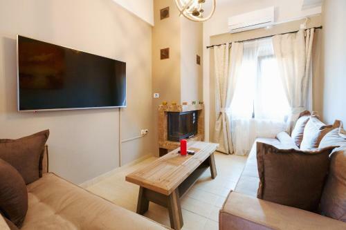 Stylish Home With Terrace & Parking