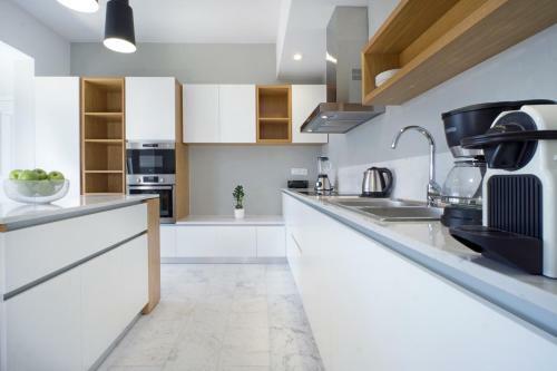 Harbor Apartment