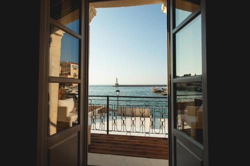 Hostal Chania Inn