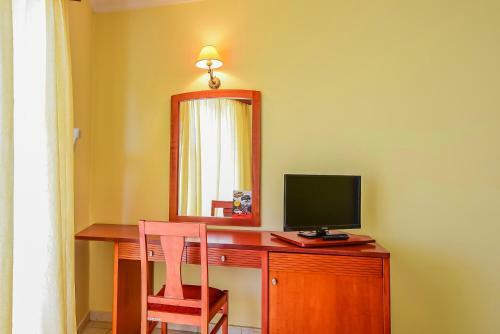 Timos Hotel