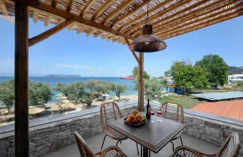 Apartamento By The Sea Luxury Suites