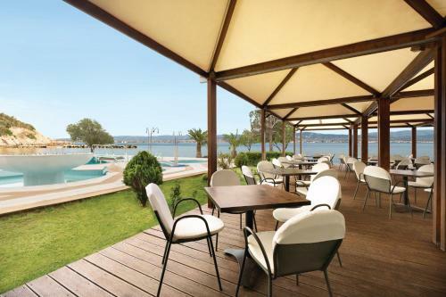 Hotel Ramada Loutraki Poseidon Resort