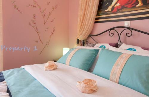 Discover Loutraki