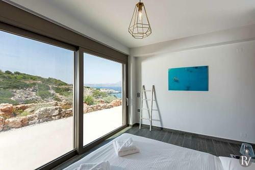 Chania Villa Sleeps 10 Pool Air Con Wifi