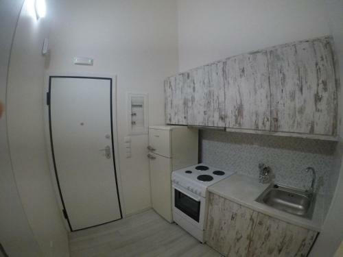 Xenias Rooms Apartments