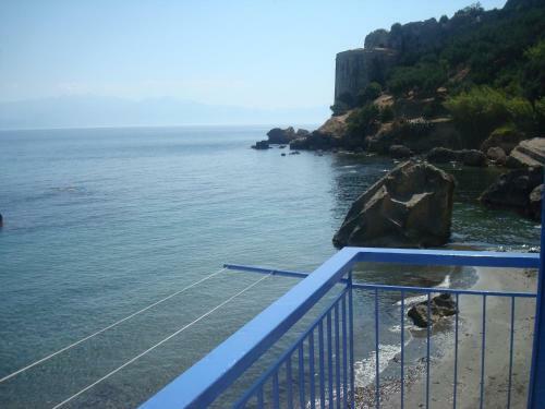 Hostal Ta Vrachakia