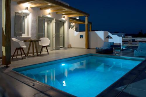Villa Aeris Suites