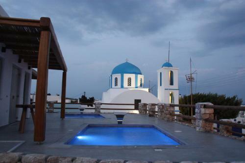 Villa Aeris Suites