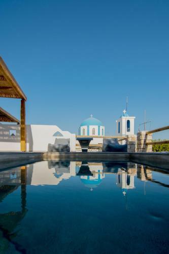 Villa Aeris Suites