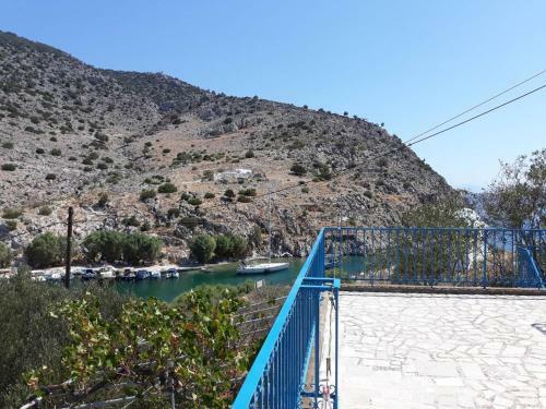 Hostal Pension Manolis