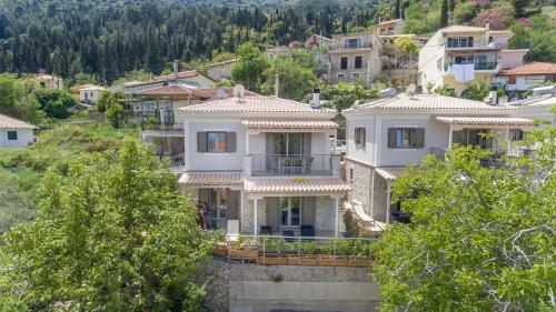 Karya Villas
