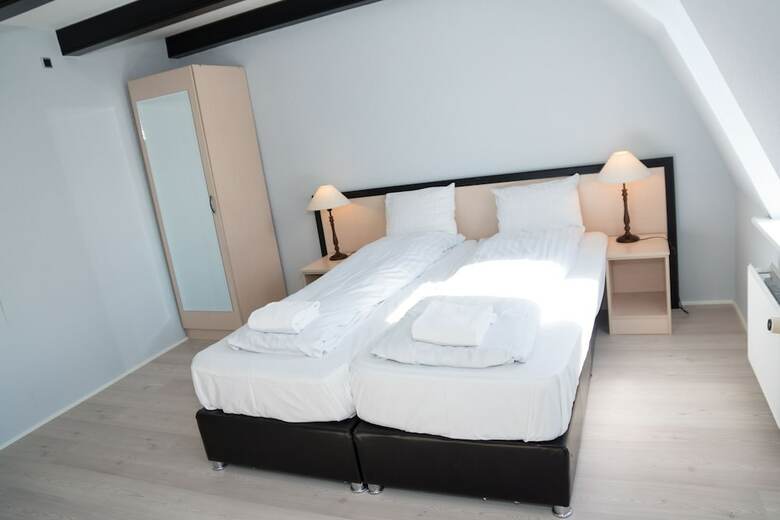 Hotel Room Rent Prinsen