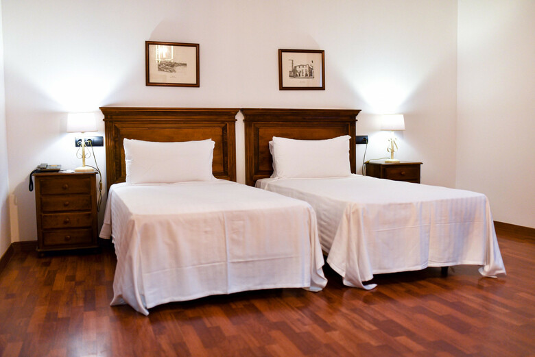 Hotel (the Place) Bodega Real By Alegria