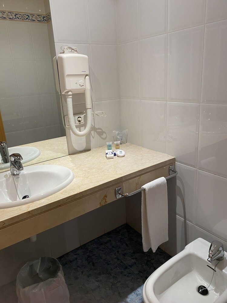 Hotel Fuente Las Piedras