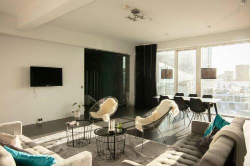 Exclusive And Modern Apartment Close To Central