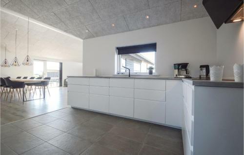 Five-bedroom Holiday Home In Haderslev