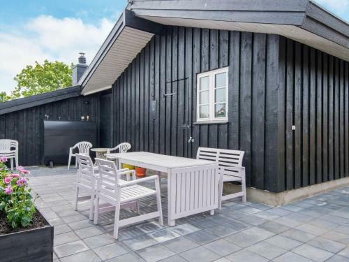 Holiday Home Juelsminde XXVIII