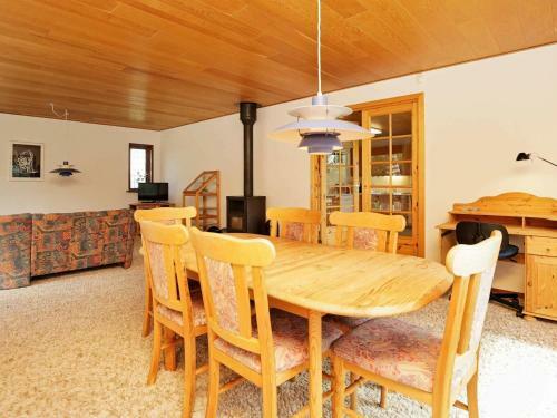 Three-bedroom Holiday Home In Bindslev 6