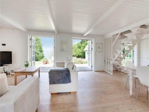 Three-bedroom Accommodation In Stege