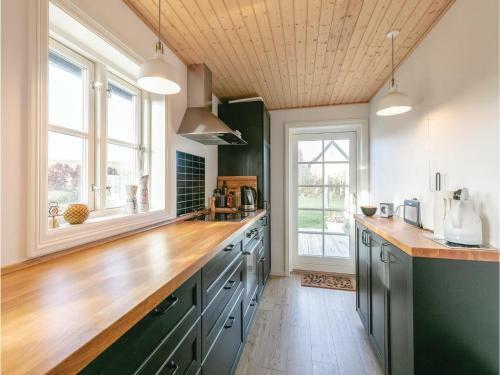 Three-bedroom Holiday Home In Svaneke