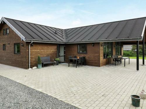 Holiday Home Vesteragegyden