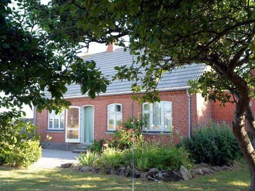 Holiday Home �r�sk�bing III
