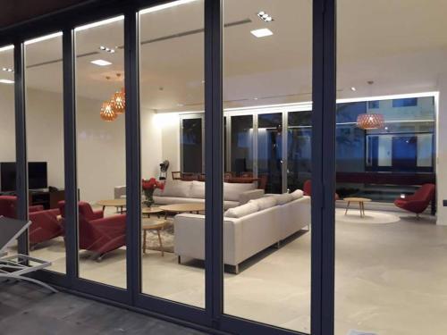Villa Luxury Yatchs
