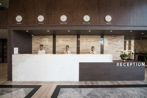 Haian Beach Hotel & Spa