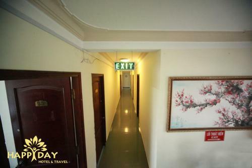 Happy Day 2 Hotel