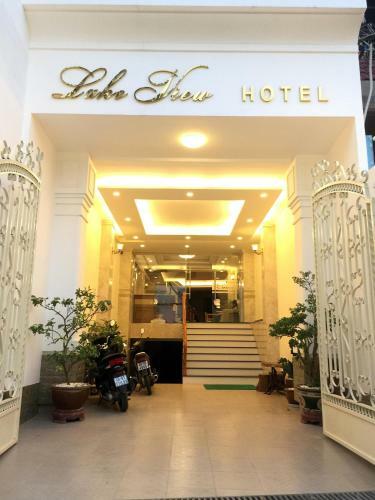 Lake View Hotel