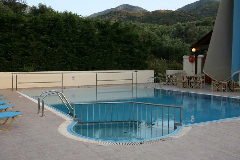 Hotel Elpis Studios And Apartments