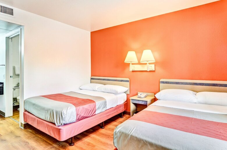 Hotel Motel 6 Pittsburgh - Crafton
