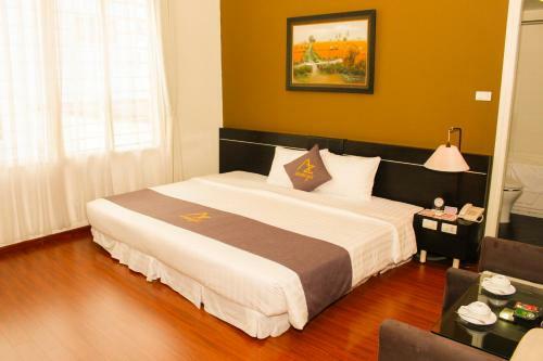 Hotel Azumaya Hai Ba Trung 1