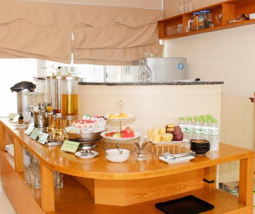 Hotel Azumaya Hai Ba Trung 1