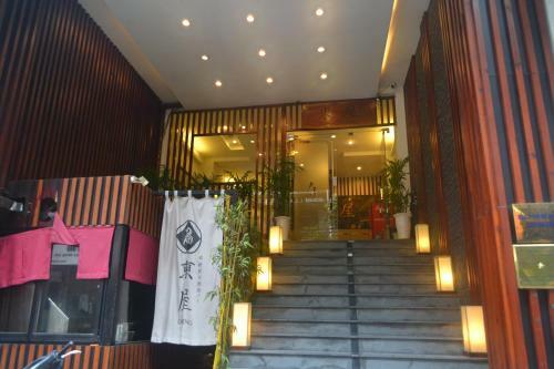 Hotel Azumaya Hai Ba Trung 1
