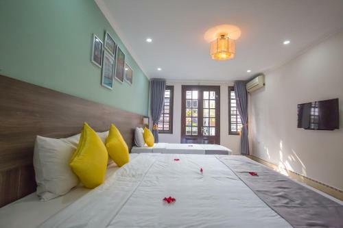 Hay Hostel